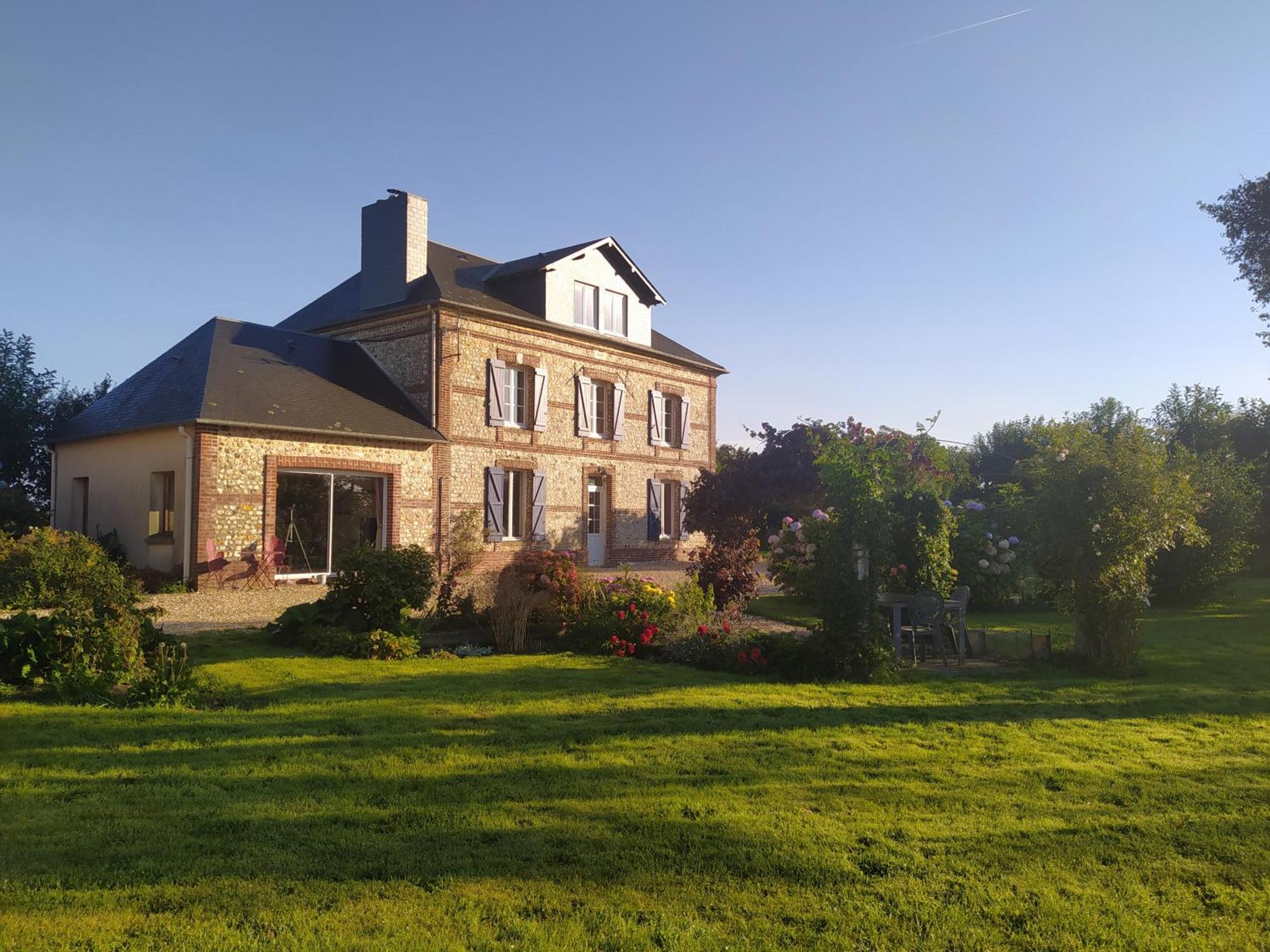 Chambres D'Hotes " Le Clos Des Colimacons " Maniquerville Екстериор снимка